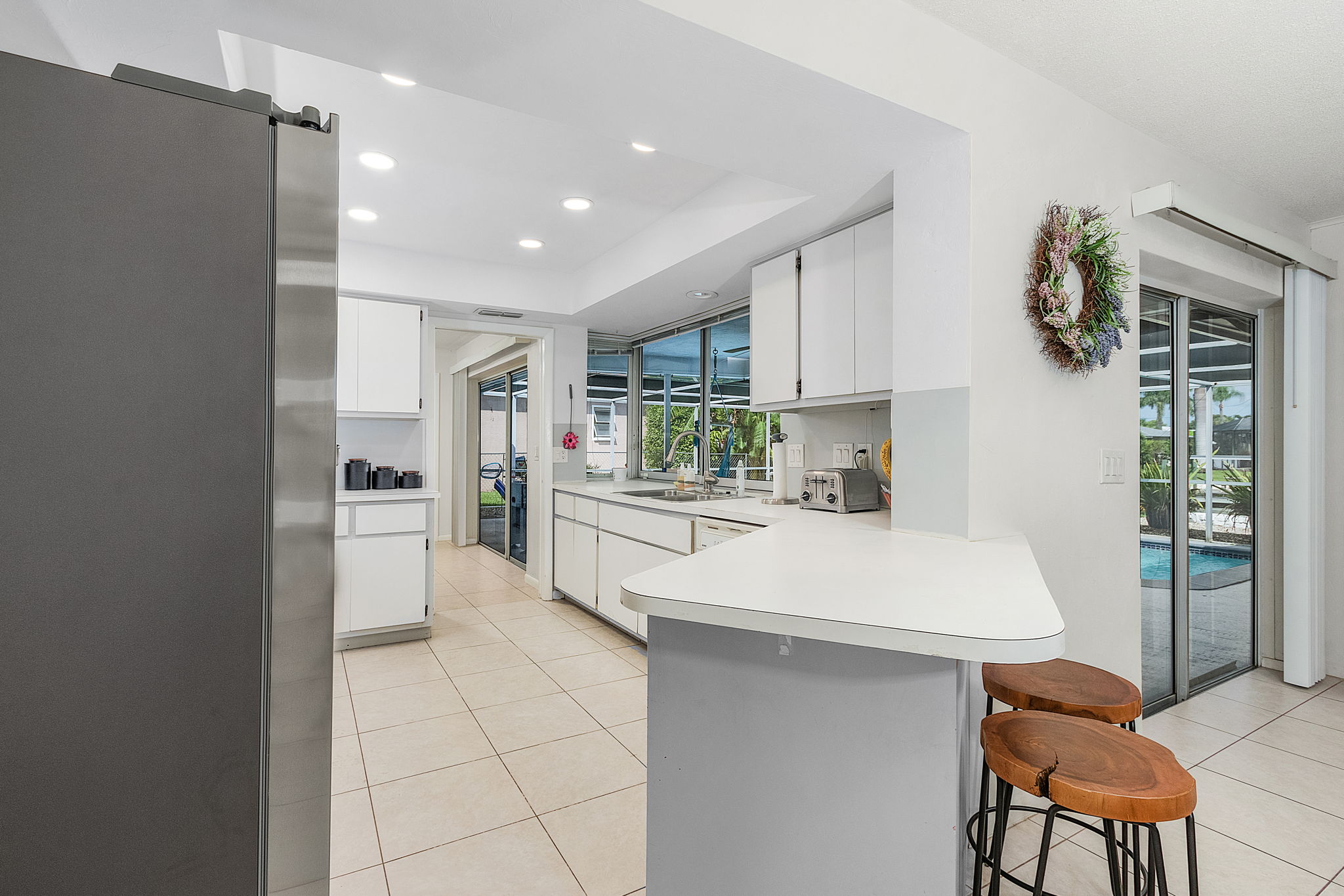 419 Pinecrest Ct, Cape Coral, FL 33904, USA Photo 16