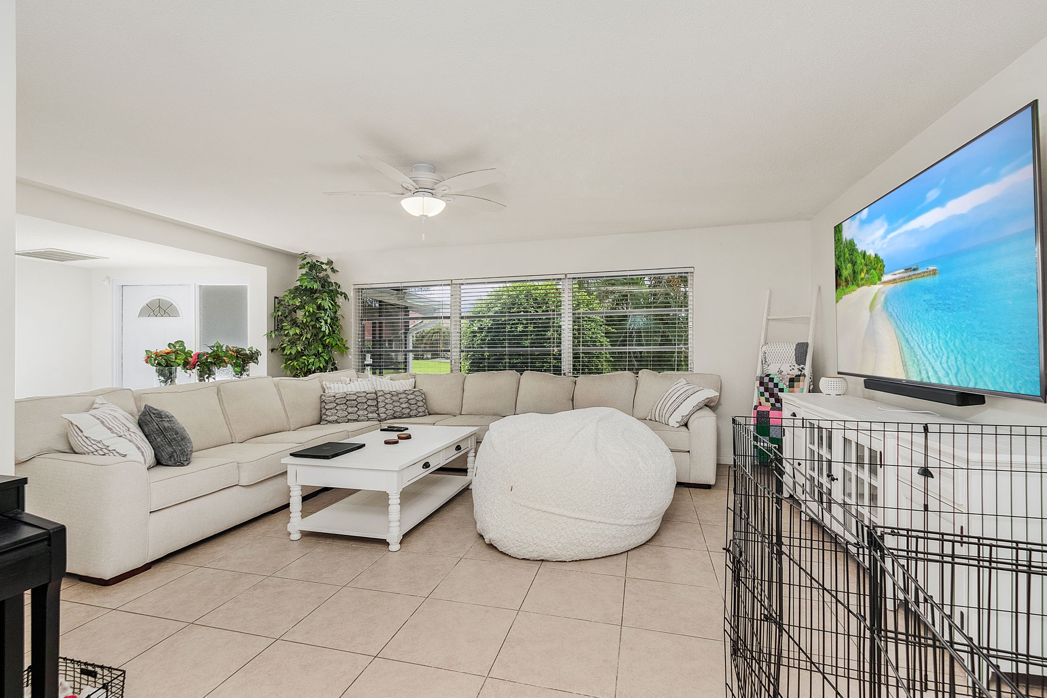 419 Pinecrest Ct, Cape Coral, FL 33904, USA Photo 11