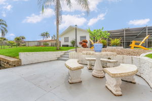 419 Pinecrest Ct, Cape Coral, FL 33904, USA Photo 23