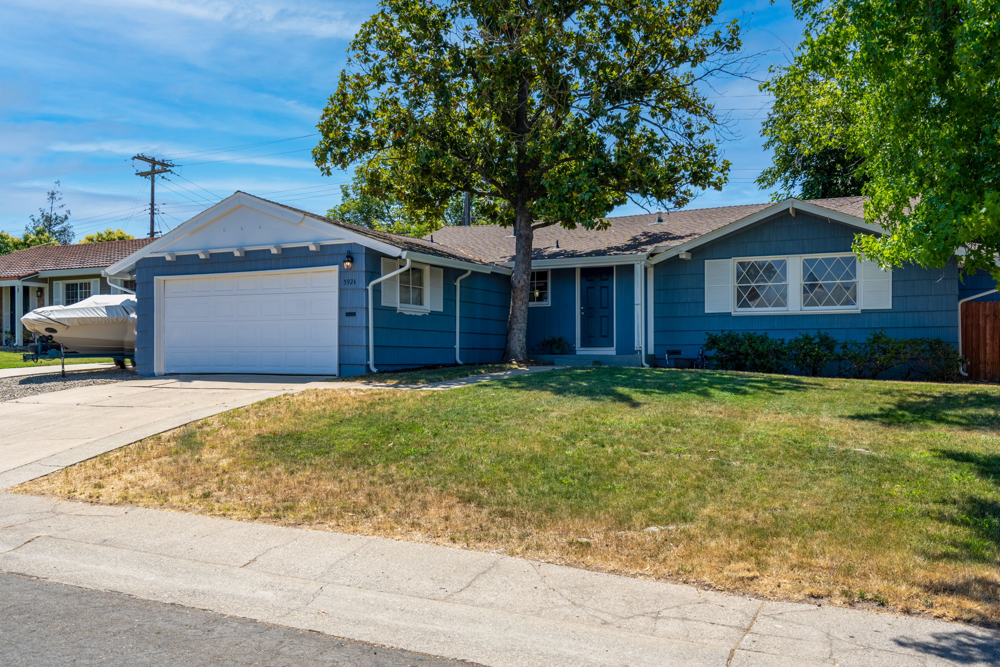 5924 Ashworth Way, Carmichael, CA 95608, US Photo 2