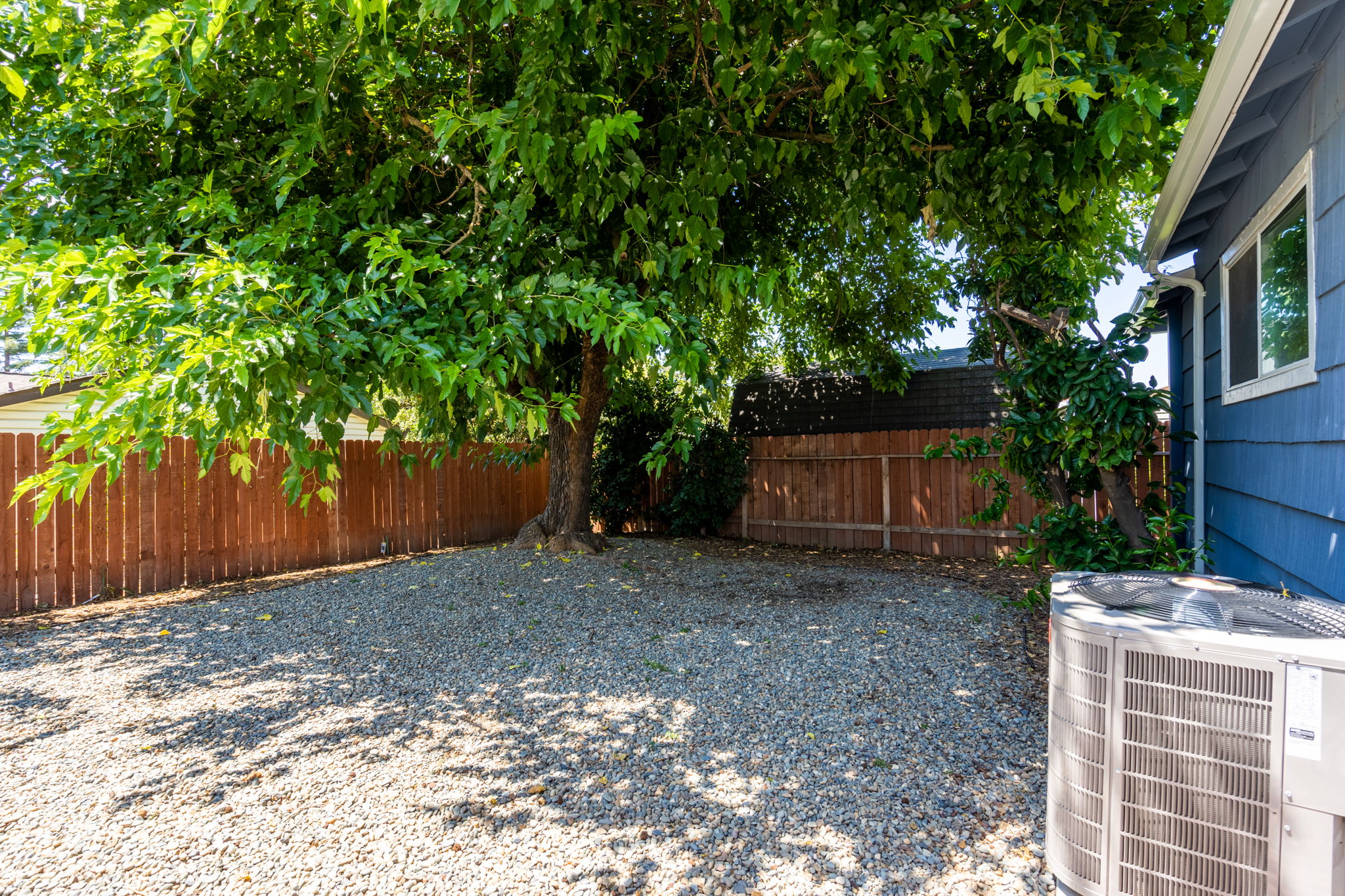 5924 Ashworth Way, Carmichael, CA 95608, US Photo 21