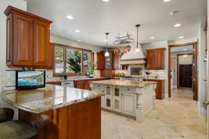 197 N Argyle Ct, Reno, NV 89511, USA Photo 13