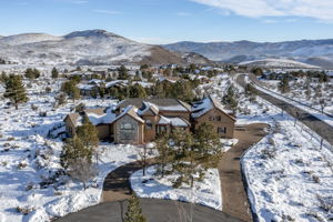 197 N Argyle Ct, Reno, NV 89511, USA Photo 4