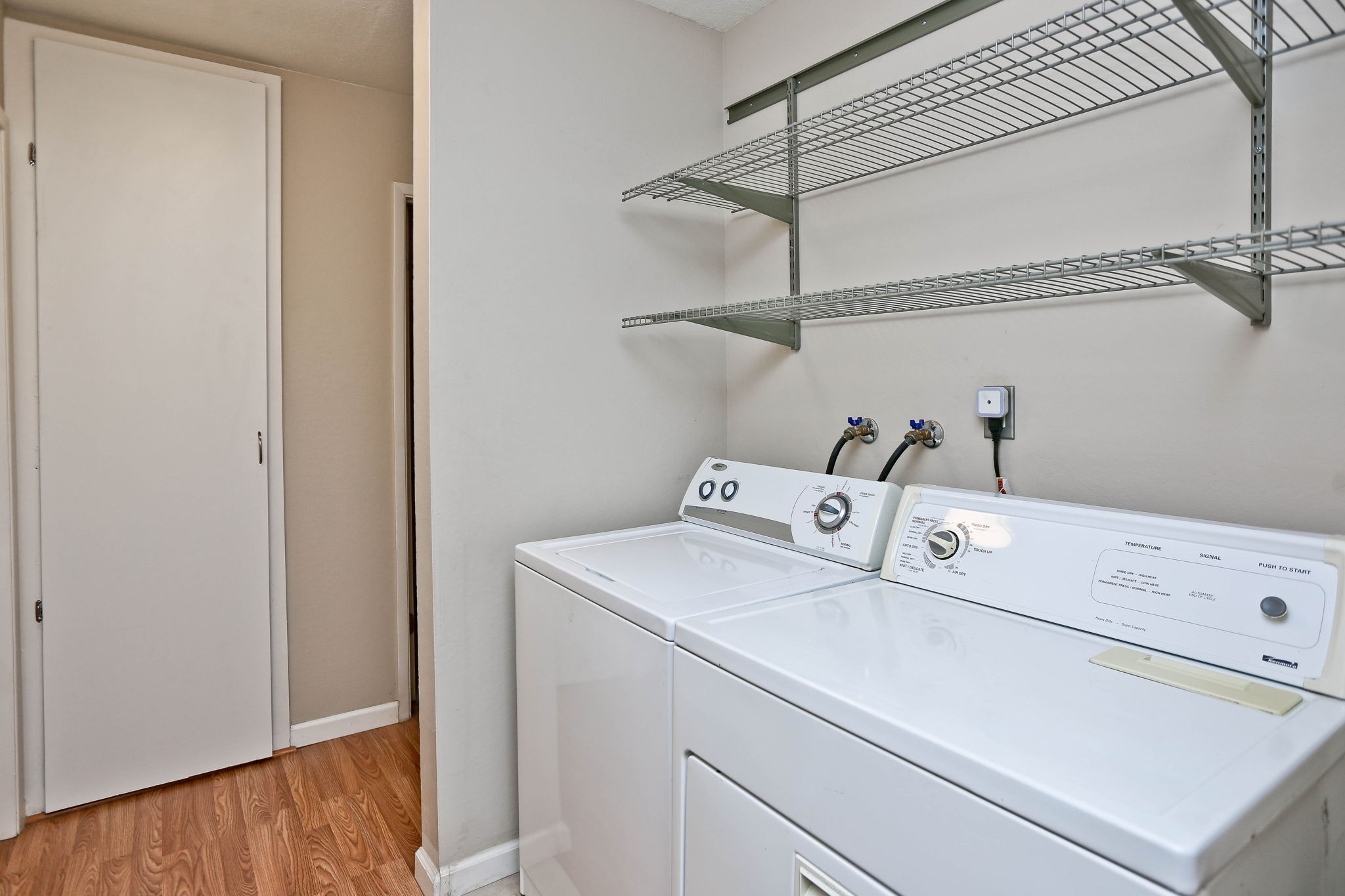 3370 Northwood Dr. J, Concord, CA 94520 ALL ACCESS PHOTO