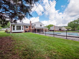 5833 Cochise Dr, West Bloomfield Township, MI 48322, USA Photo 5