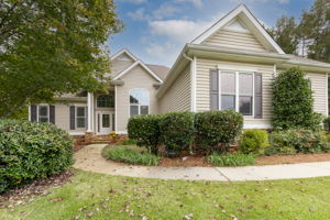 1353 Villa Rica Rd, Powder Springs, GA 30127, US Photo 9