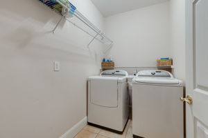 1353 Villa Rica Rd, Powder Springs, GA 30127, US Photo 31