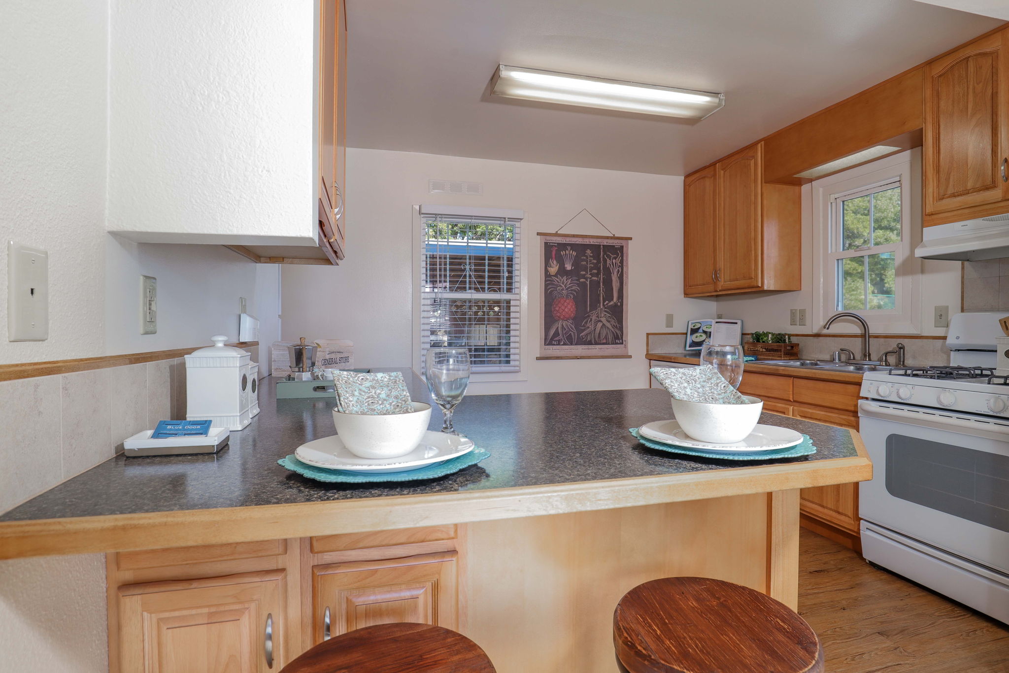 760 Mariposa St, Rodeo, CA 94572, US Photo 6
