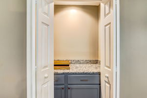 Butler's Pantry
