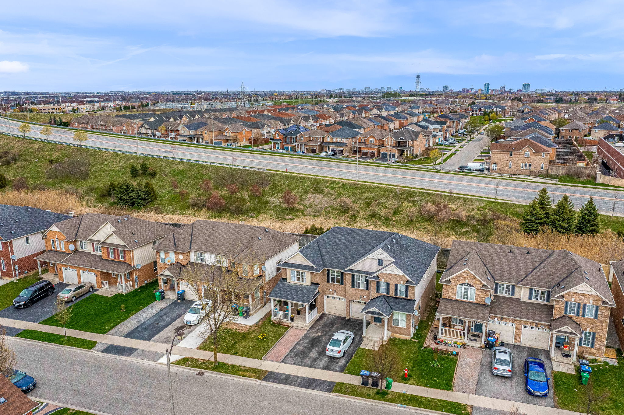 132 Owlridge Dr, Brampton, ON L6X 0M7, CA Photo 3