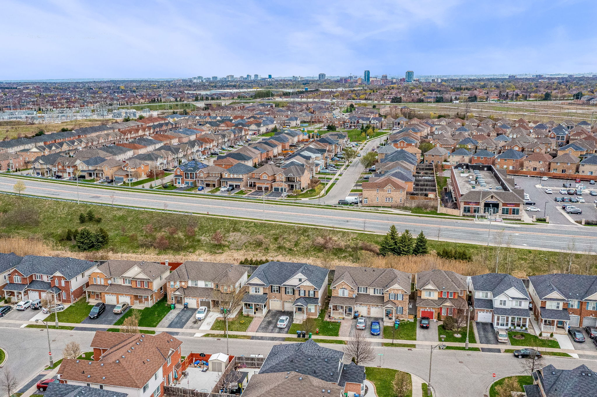 132 Owlridge Dr, Brampton, ON L6X 0M7, CA Photo 2