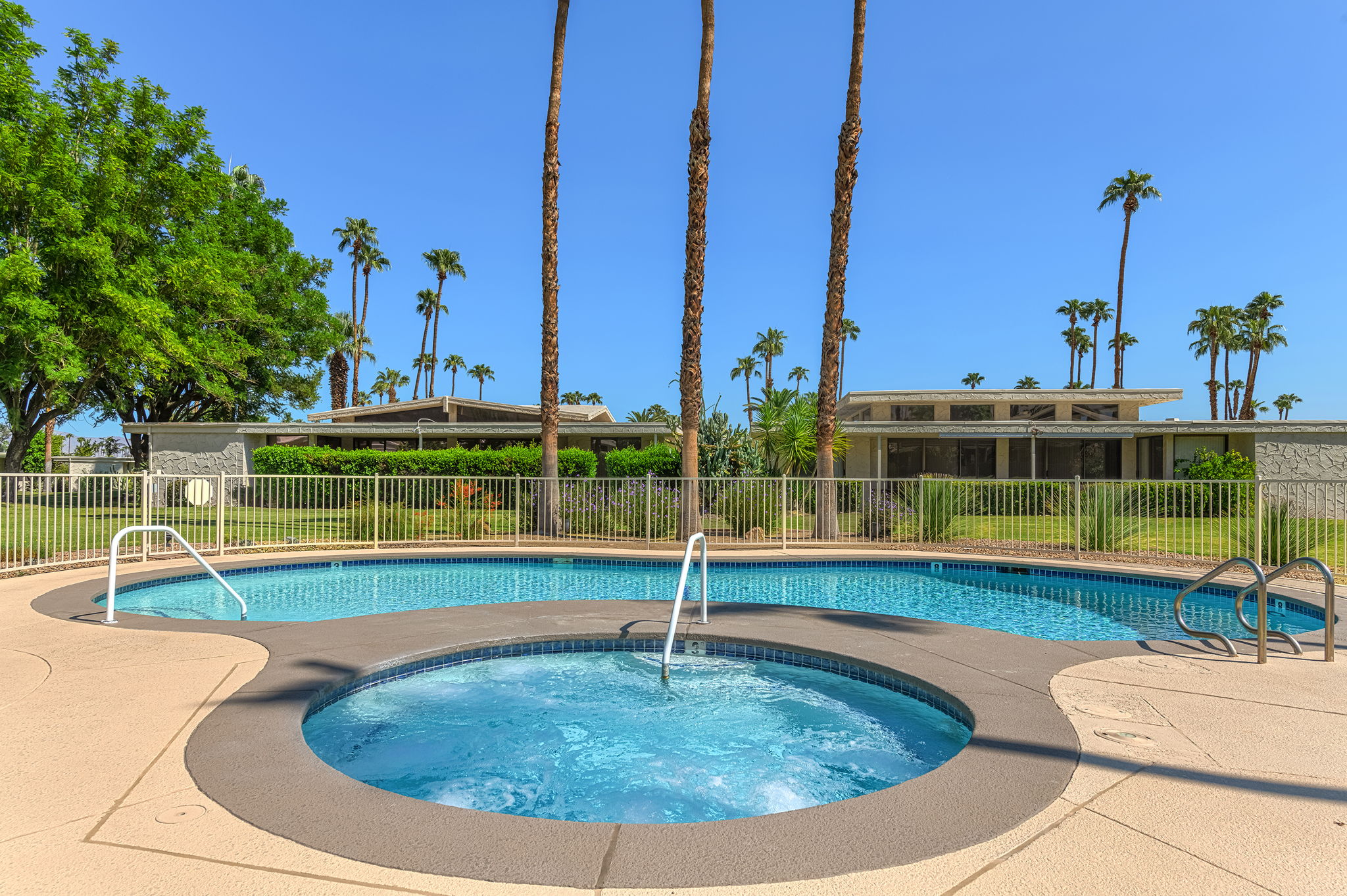 1536 S La Verne Way, Palm Springs, CA 92264 KetchumPhotography