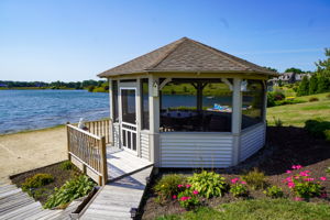 40 Clearwater Dr, Scarborough, ME 04074, US Photo 12