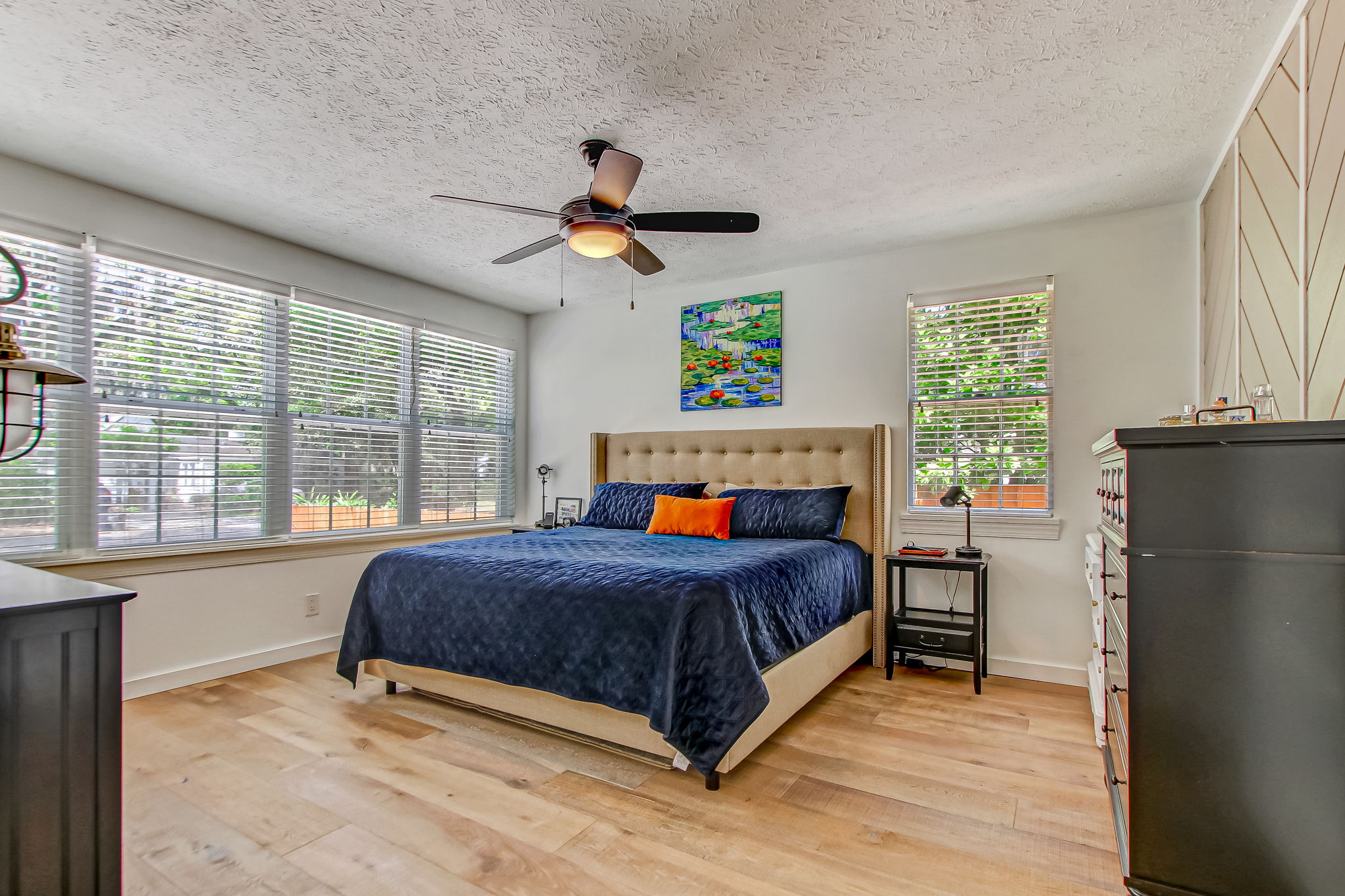 3915 Baltic St, Jacksonville, FL 32210 ECVT