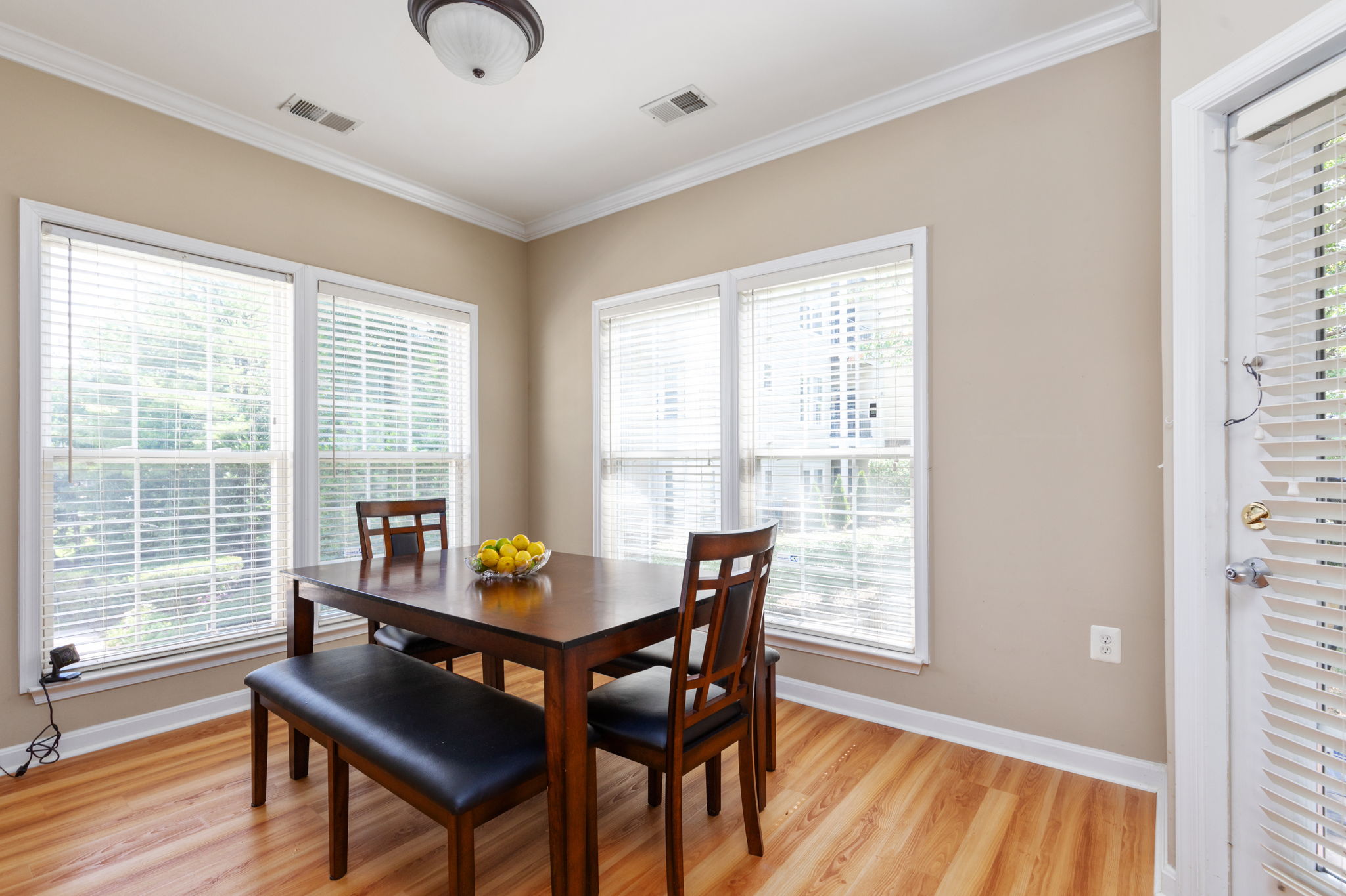 4131 Fountainside Ln J103, Fairfax, VA 22030, US Photo 6