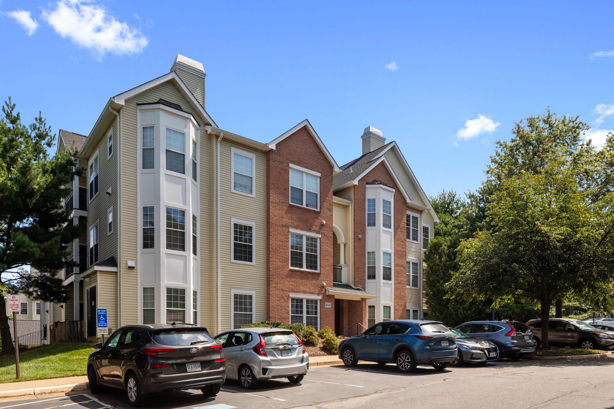 4131 Fountainside Ln J103, Fairfax, VA 22030, US Photo 19