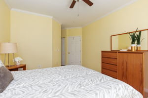 4131 Fountainside Ln J103, Fairfax, VA 22030, US Photo 12