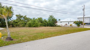 3881 Galt Island Ave, St James City, FL 33956, US Photo 23