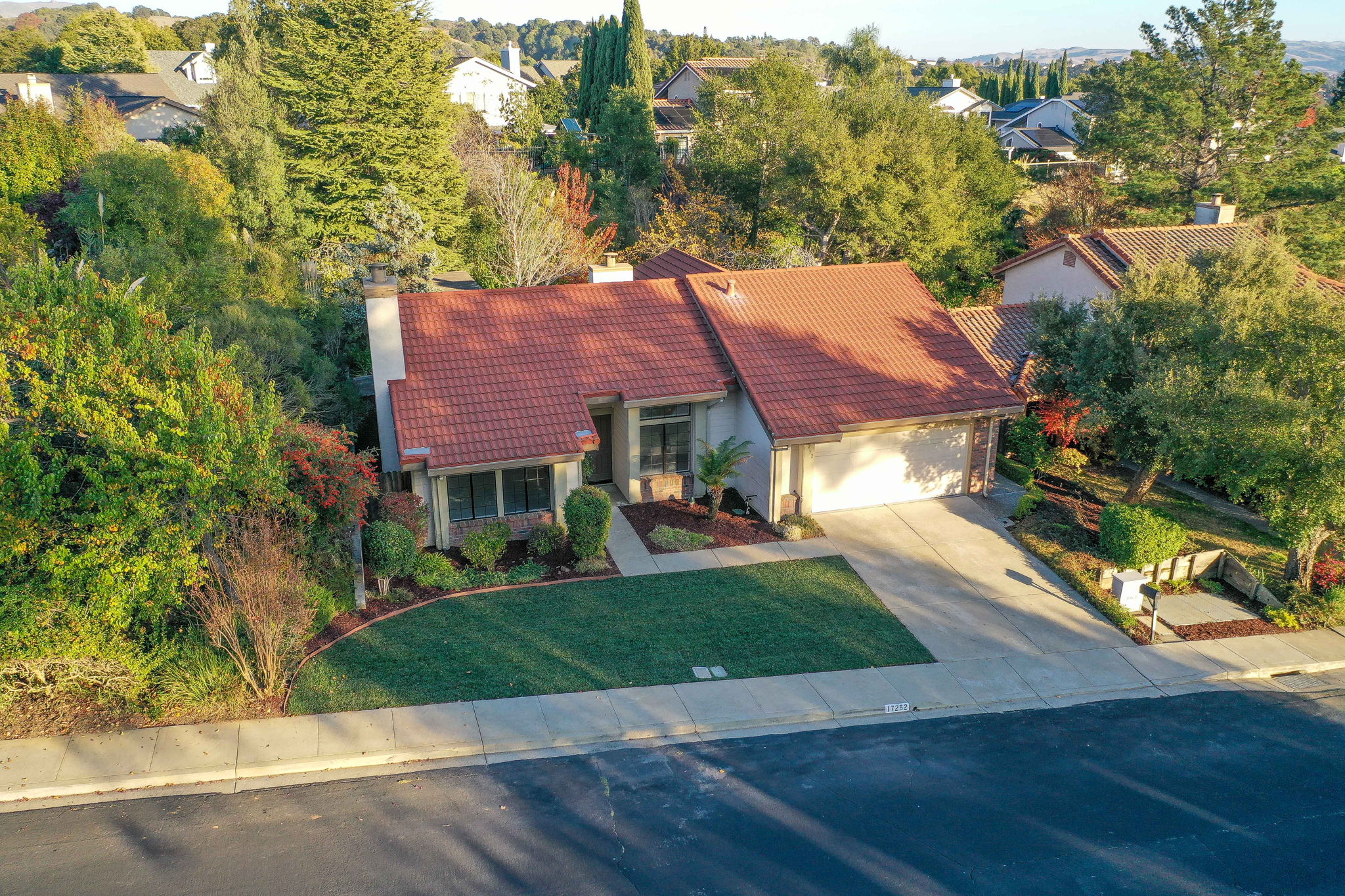 17252 Columbia Dr, Castro Valley Andrew De Vries, MBA