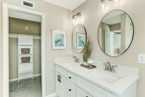 Primary Bath/Closet