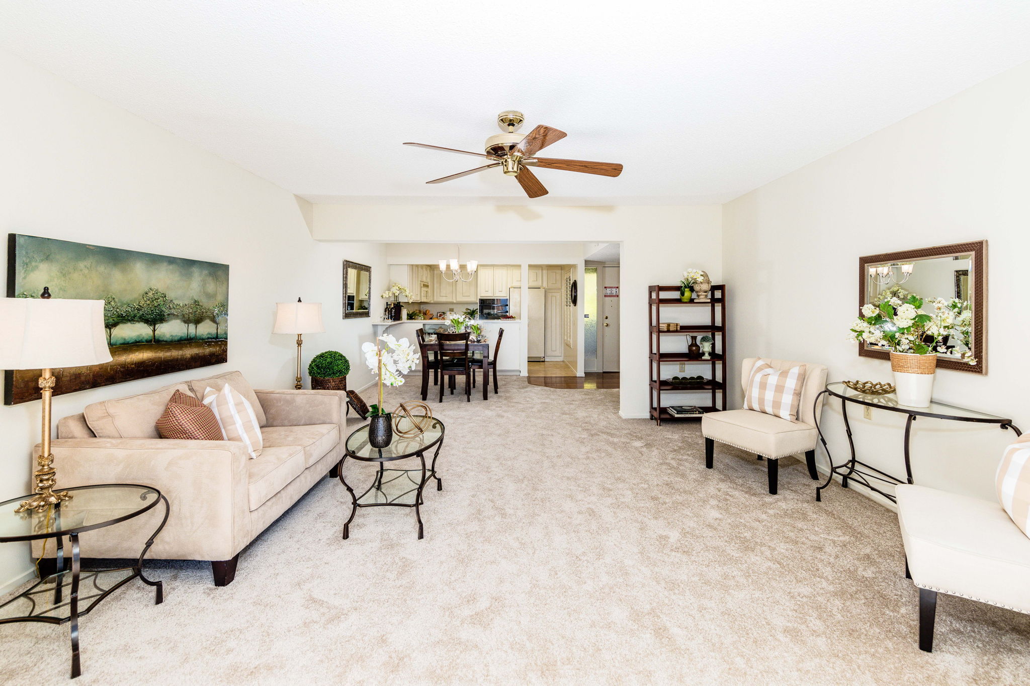 Living Room/Dining Room