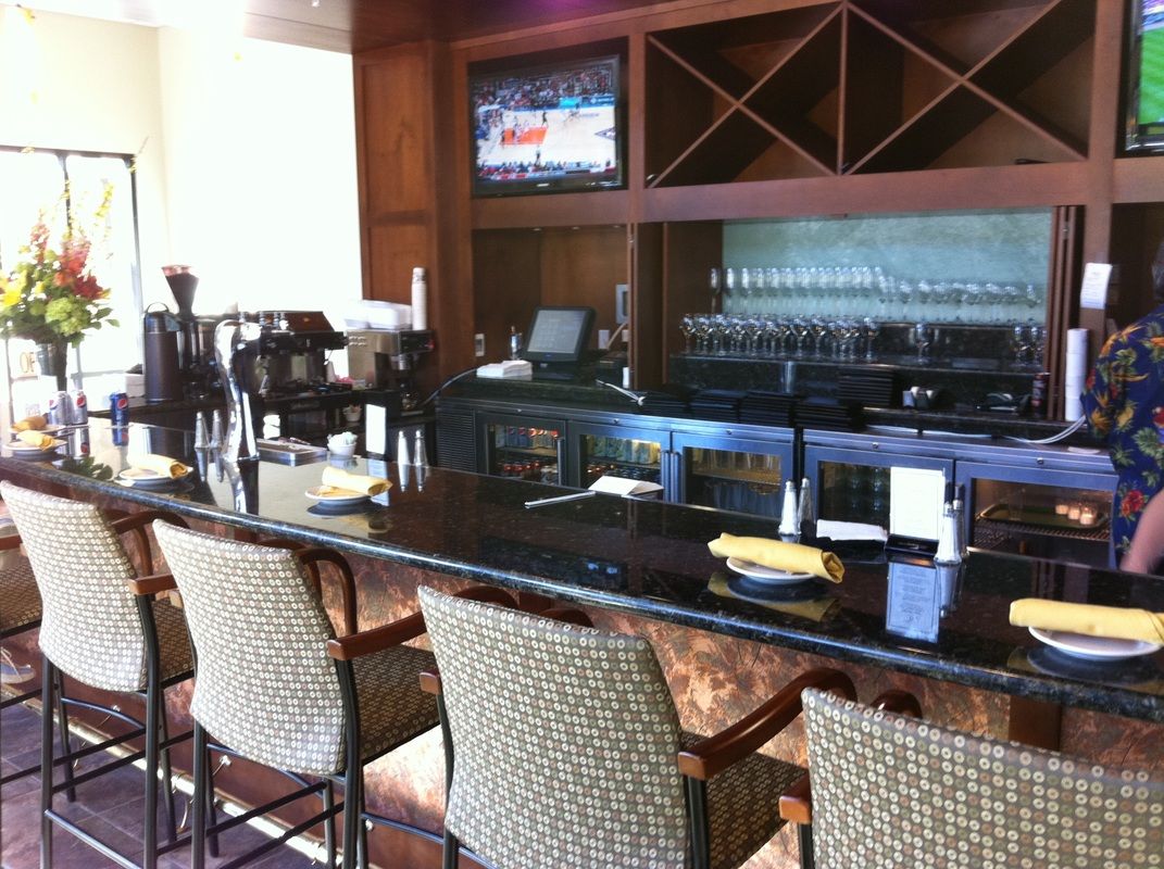 Creekside Clubhouse Bar