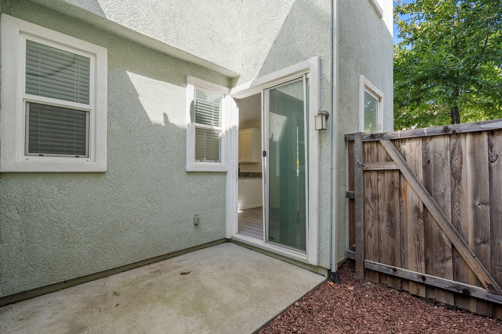 3020 Tice Creek Way, Sacramento, CA 95833, USA Photo 17