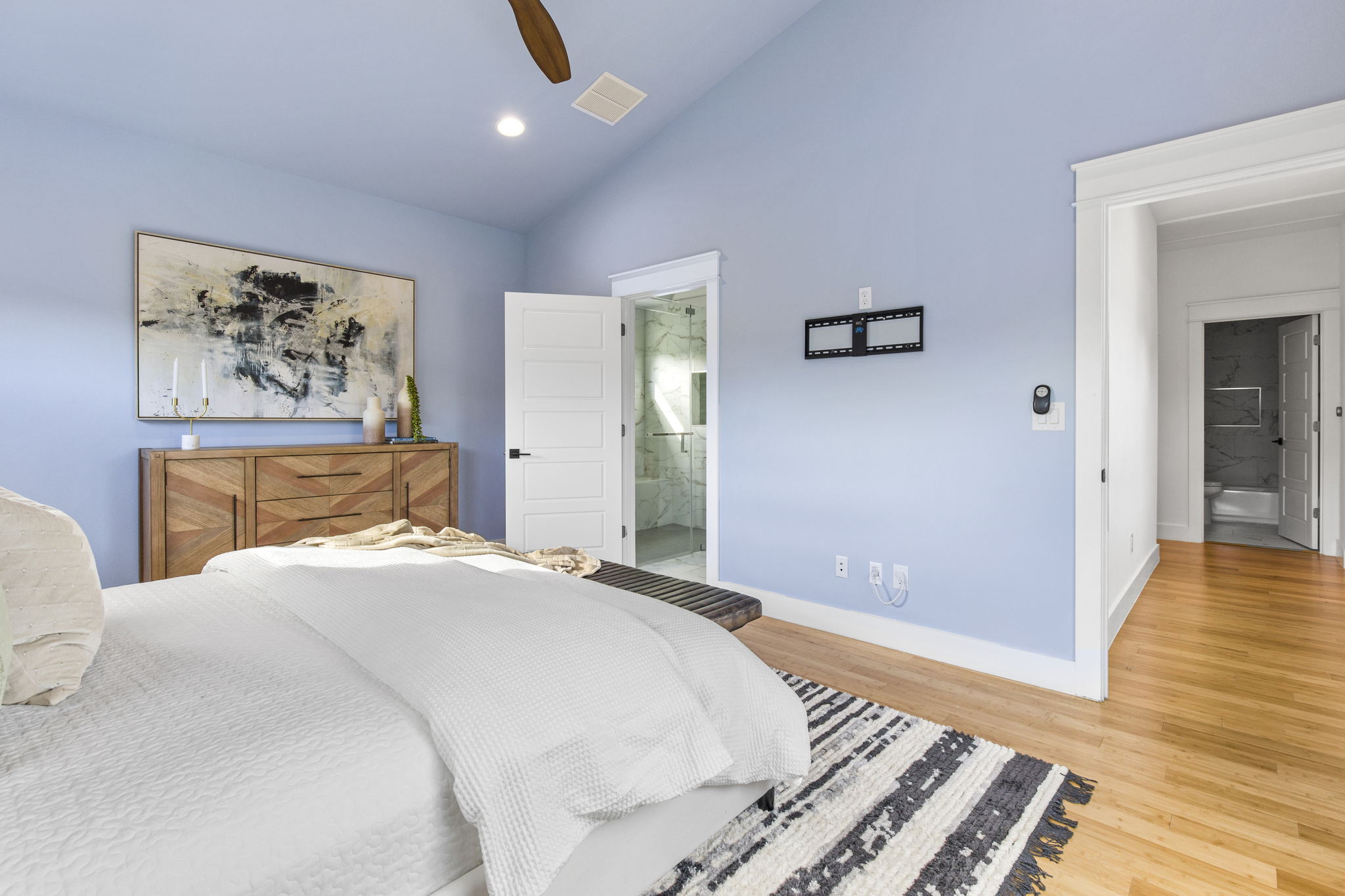 105 W 55th 1/2 St, Austin, TX 78751, USA Photo 15