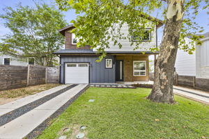 105 W 55th 1/2 St, Austin, TX 78751, USA Photo 1