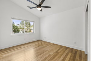 105 W 55th 1/2 St, Austin, TX 78751, USA Photo 22