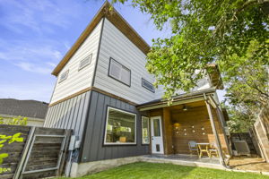 105 W 55th 1/2 St, Austin, TX 78751, USA Photo 25