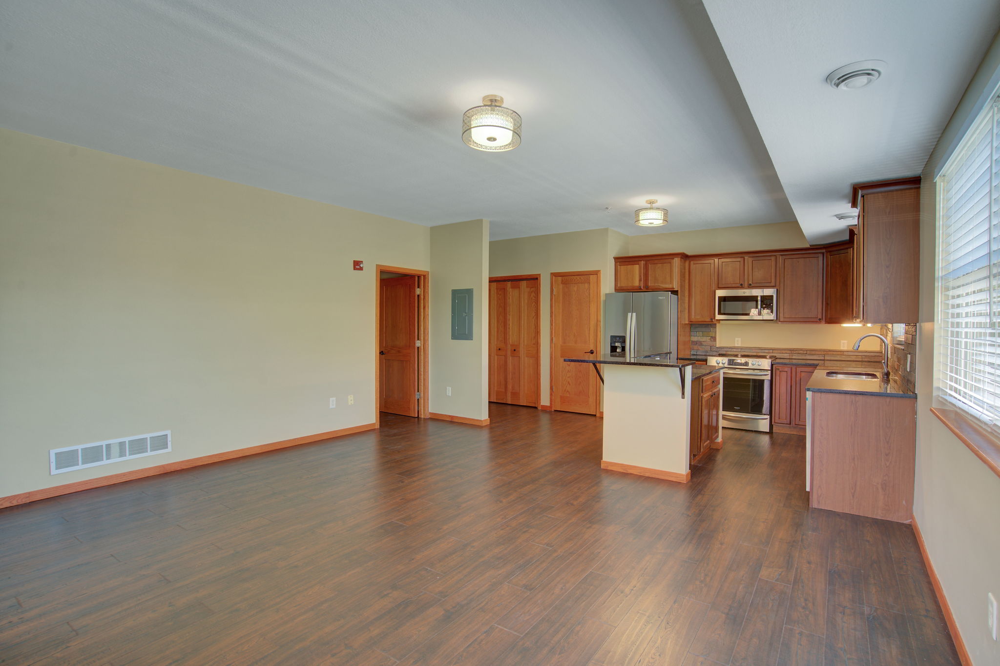 19 W 38th St #302, Minneapolis, MN 55409, US Photo 35