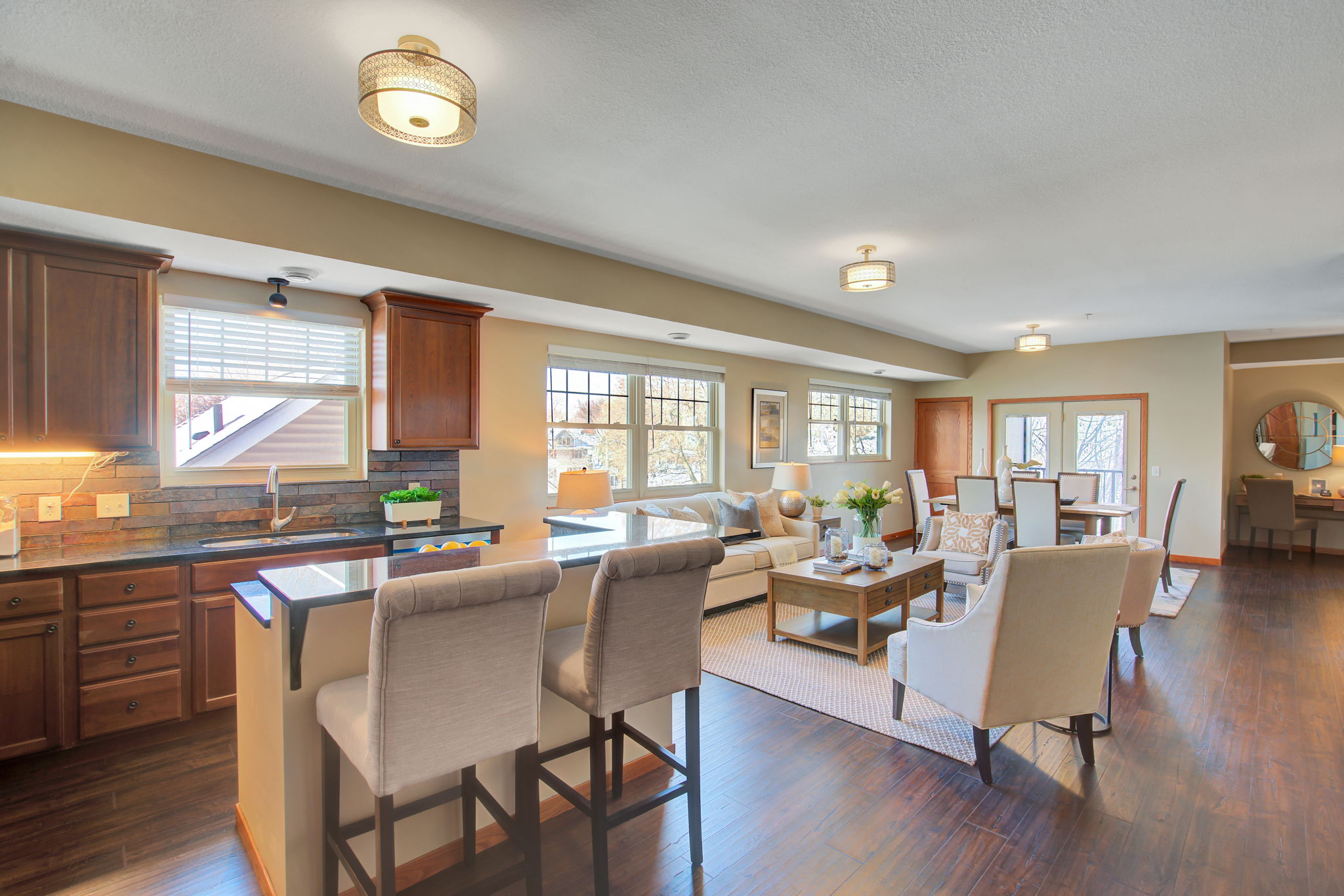 19 W 38th St #302, Minneapolis, MN 55409, US Photo 5