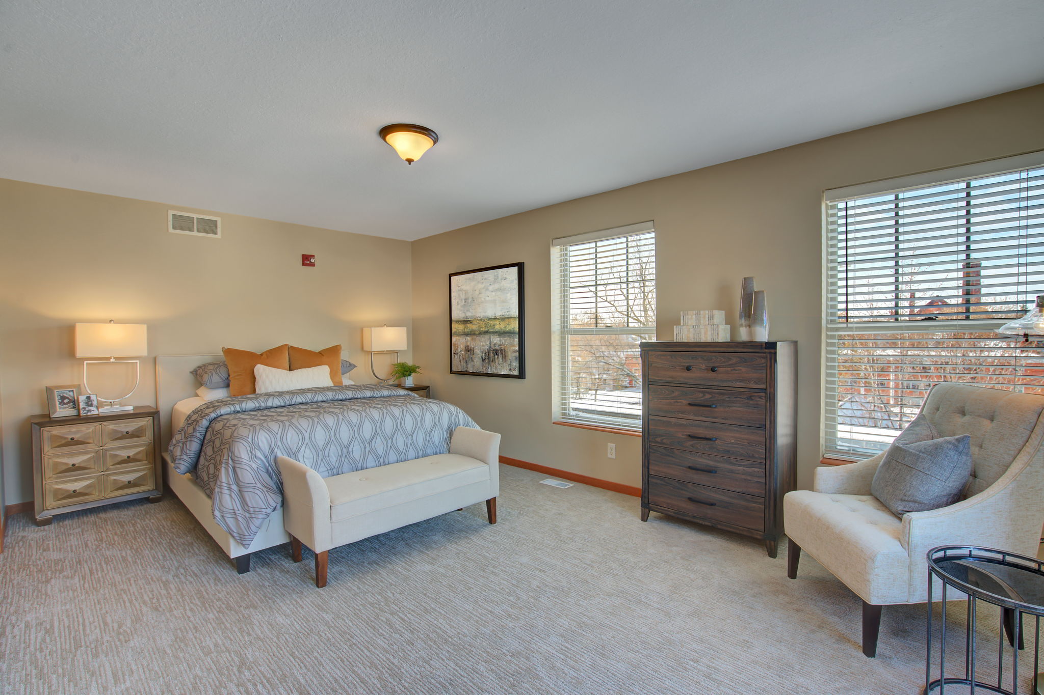 19 W 38th St #302, Minneapolis, MN 55409, US Photo 21