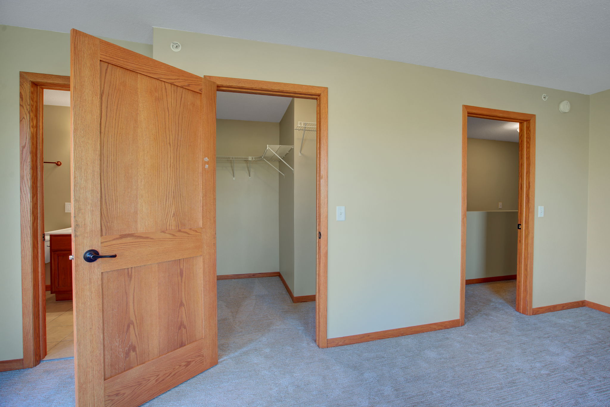 19 W 38th St #302, Minneapolis, MN 55409, US Photo 51