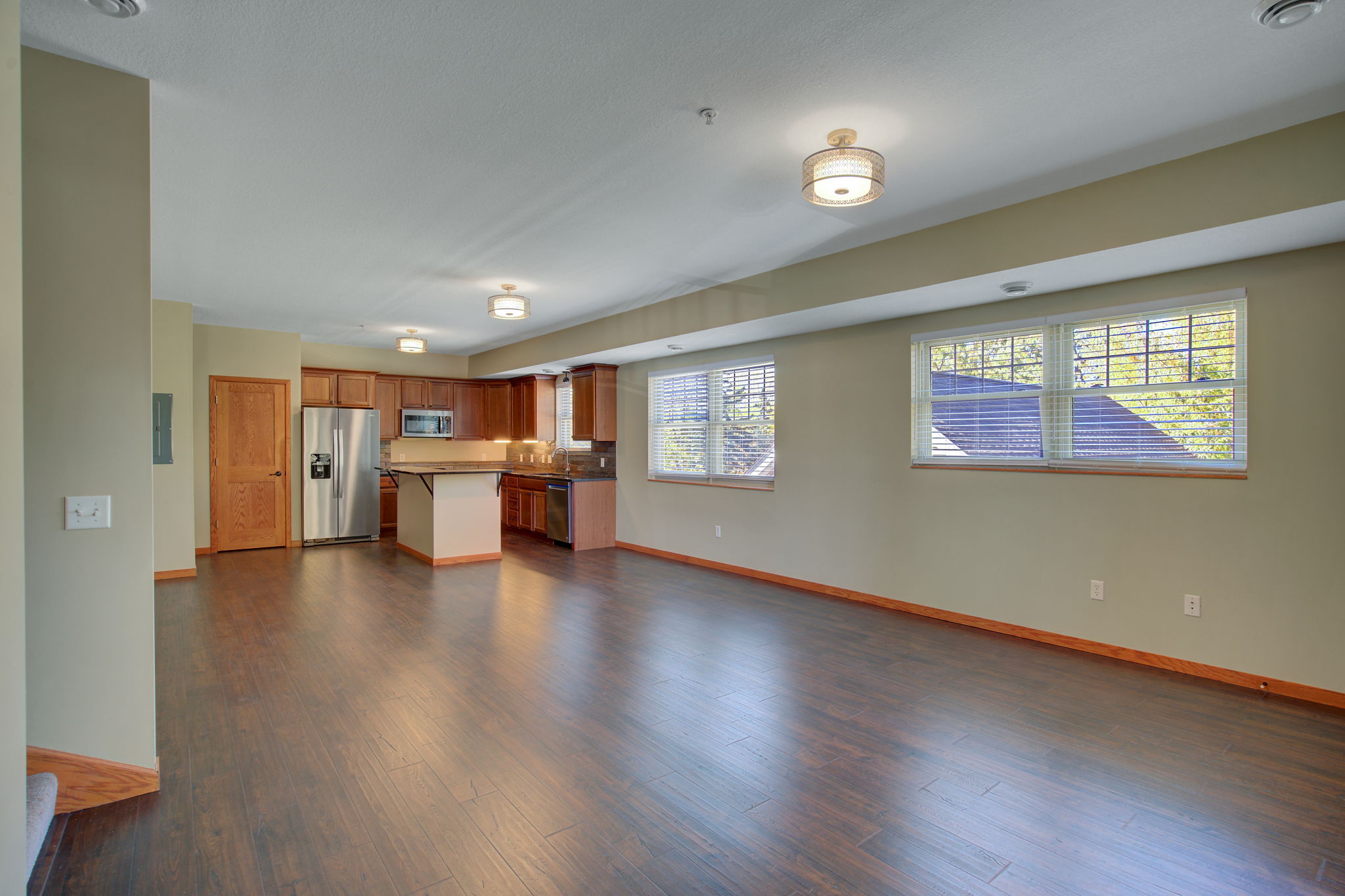 19 W 38th St #302, Minneapolis, MN 55409, US Photo 38