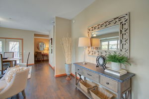 19 W 38th St #302, Minneapolis, MN 55409, US Photo 11