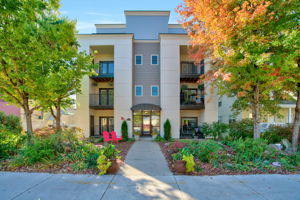 19 W 38th St #302, Minneapolis, MN 55409, US Photo 0