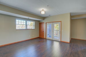 19 W 38th St #302, Minneapolis, MN 55409, US Photo 36