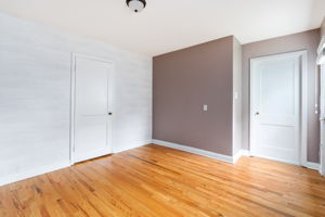 232 Walnut St, Berryville, VA 22611, US Photo 9