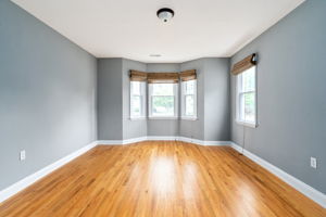 232 Walnut St, Berryville, VA 22611, US Photo 8