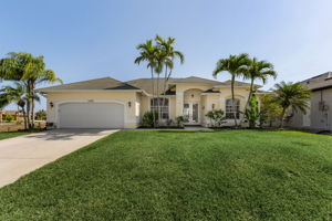 4206 Gulfstream Pkwy, Cape Coral, FL 33993, US Photo 1