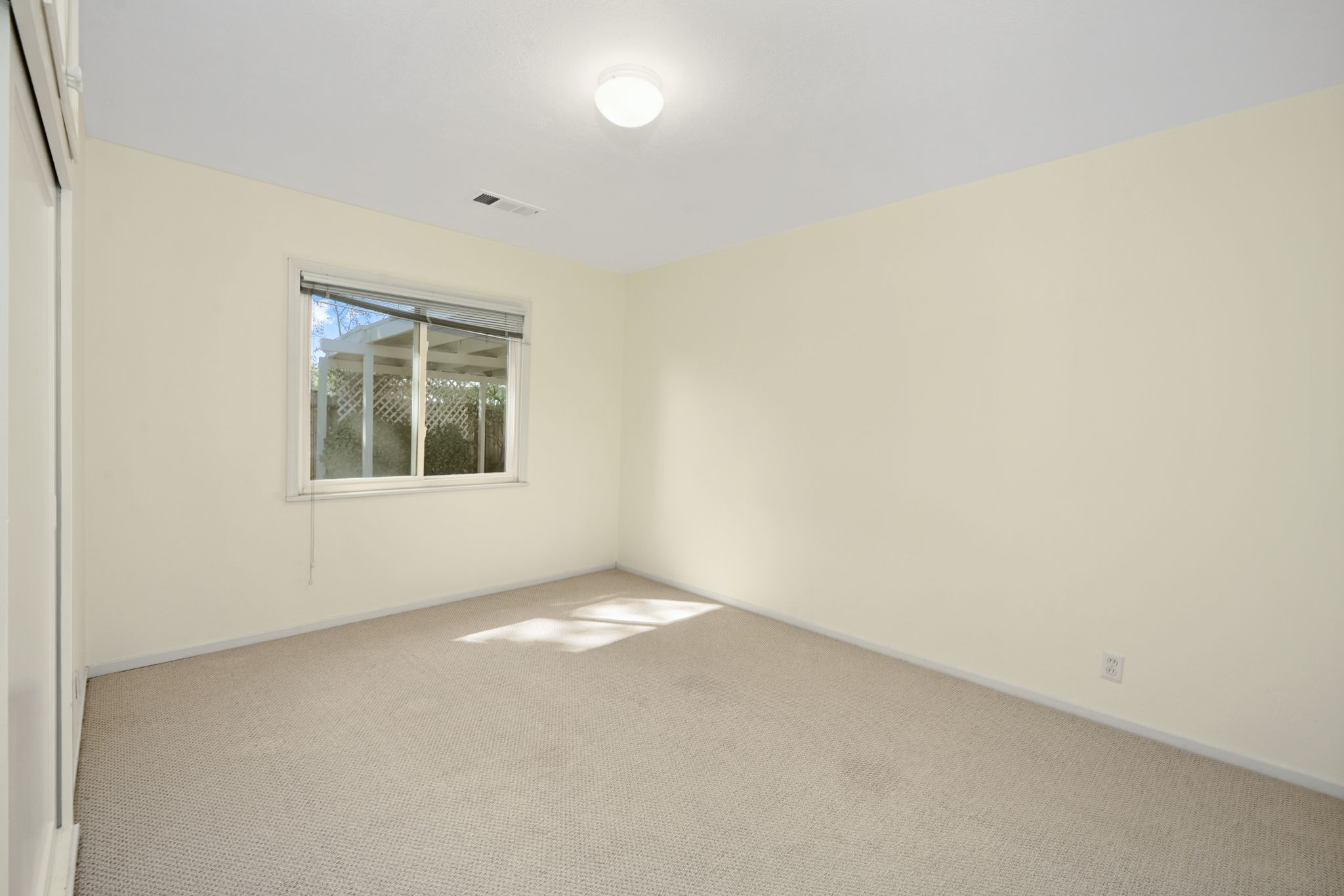 969 Irvin Ct, Pleasant Hill, CA 94523, USA Photo 10