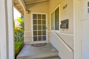 969 Irvin Ct, Pleasant Hill, CA 94523, USA Photo 3