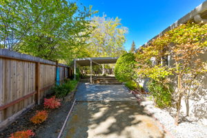 969 Irvin Ct, Pleasant Hill, CA 94523, USA Photo 18