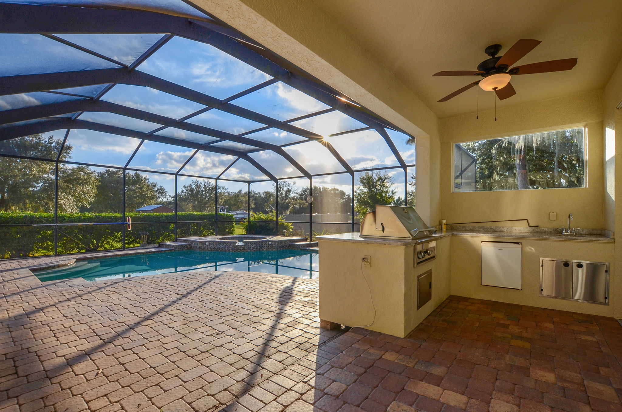 10513 Lithia Estates Dr, Lithia HD Showings Architectural and Real