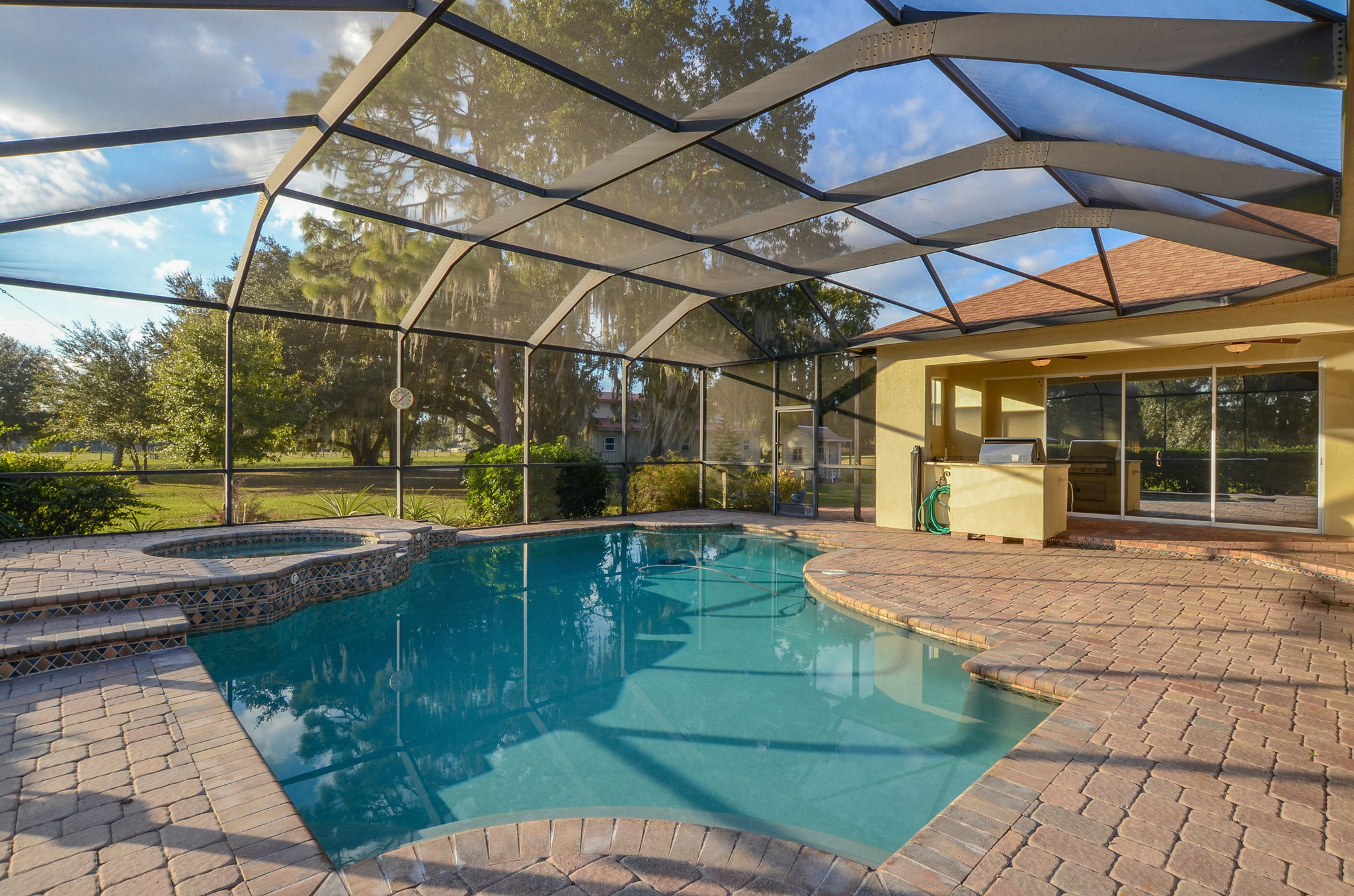 10513 Lithia Estates Dr, Lithia HD Showings Architectural and Real