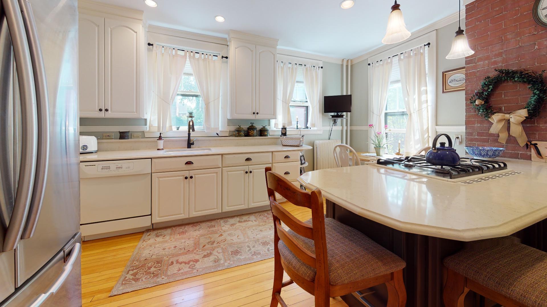 58 Neal St Unit 1, Portland, ME 04102, US Photo 47