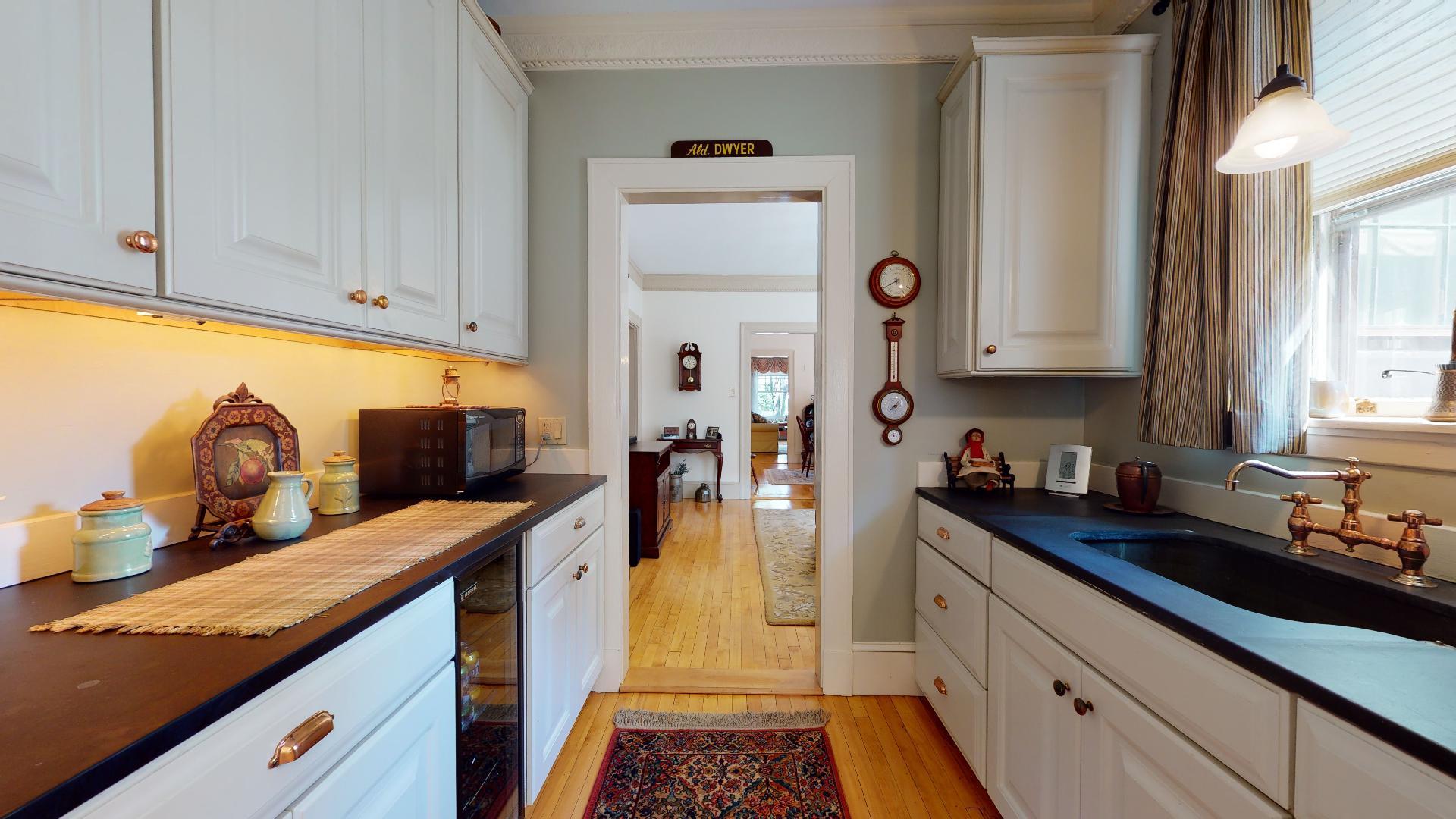 58 Neal St Unit 1, Portland, ME 04102, US Photo 51
