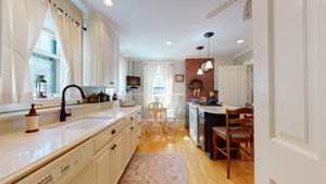 58 Neal St Unit 1, Portland, ME 04102, US Photo 49